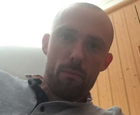 Photo ads/2594000/2594065/a2594065.jpg : Je Recherche un sex friend