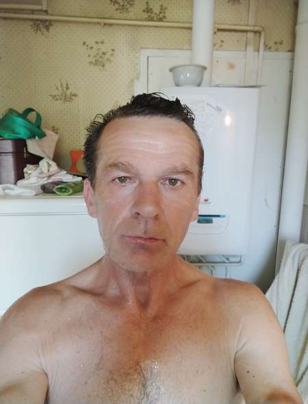 Photo ads/2595000/2595796/a2595796.jpg : Passif cherche bite xxl 23/7 -?