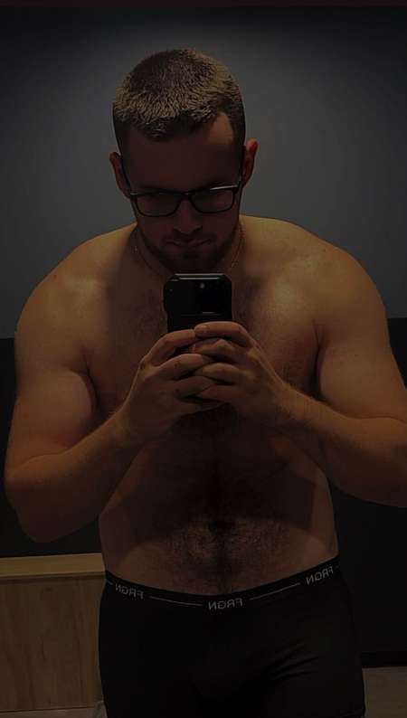 Photo ads/2596000/2596924/a2596924.jpg : Rencontre femme et couple