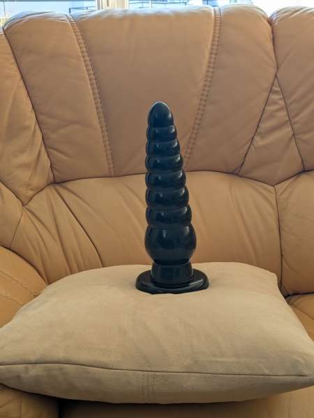 Photo ads/2600000/2600450/a2600450.jpg : H adroit de ses mains pour dilatations Mains, Plug