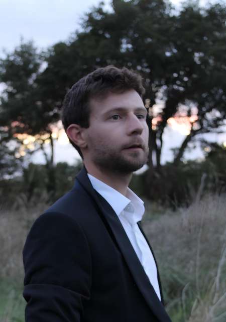 Photo ads/2600000/2600649/a2600649.jpg : Jim, femme pour femme et couple