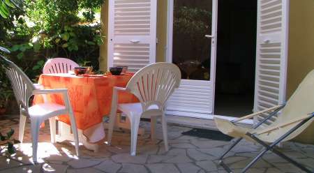 Photo ads/2604000/2604916/a2604916.jpg : Studio26m2 en rez-de-jardin bien placé tout à pied