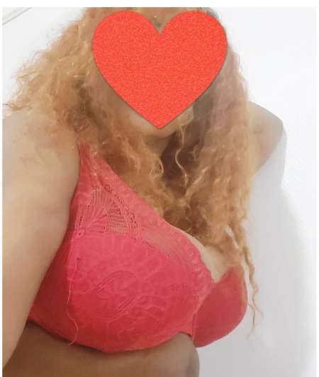 Photo ads/2608000/2608684/a2608684.jpg : femme girl masseuse exotique