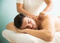 Photo ads/2608000/2608933/a2608933.jpg : Homme sportif de 67 ans recherche masseur