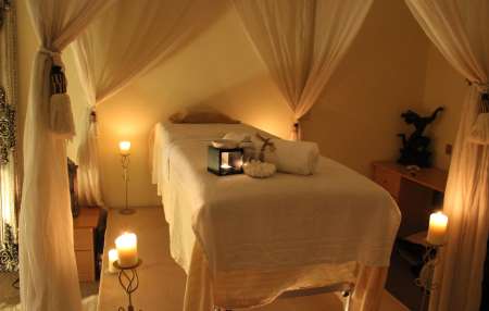 Photo ads/2610000/2610026/a2610026.jpg : Mec 50 ans pour plaisirs partagés