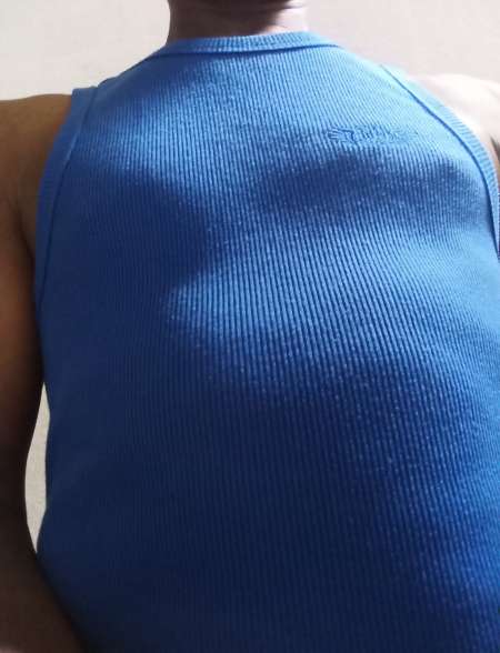 Photo ads/2612000/2612634/a2612634.jpg : Massage relaxant et sensuel