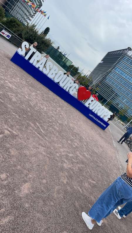 Photo ads/2615000/2615062/a2615062.jpg : Pour femme sérieuse