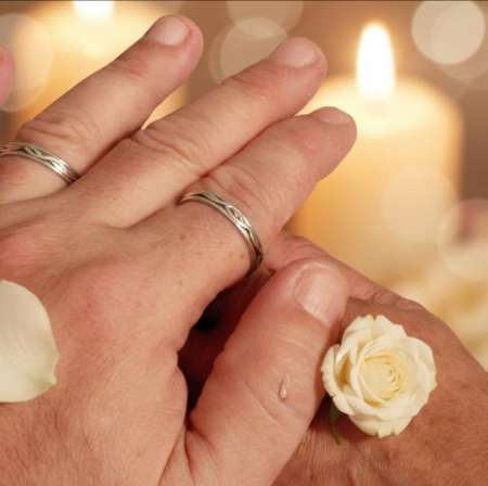 Photo ads/2623000/2623212/a2623212.jpg : Couple H/F propose trio