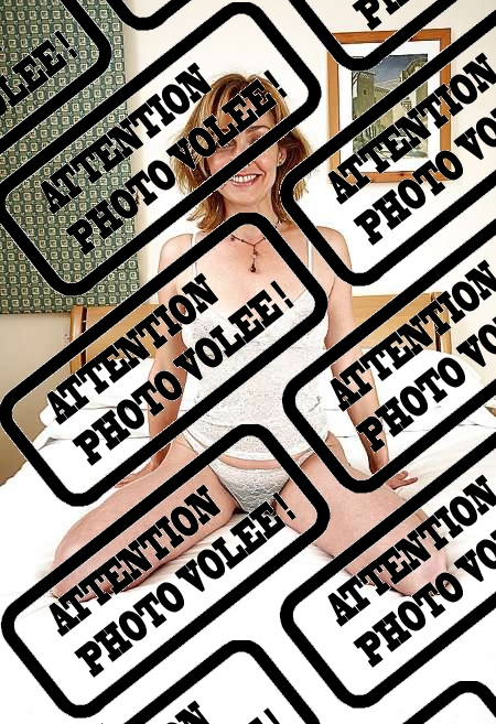 Photo ads/2628000/2628084/a2628084_censure_vol.jpg : Femme pour femme naturelle