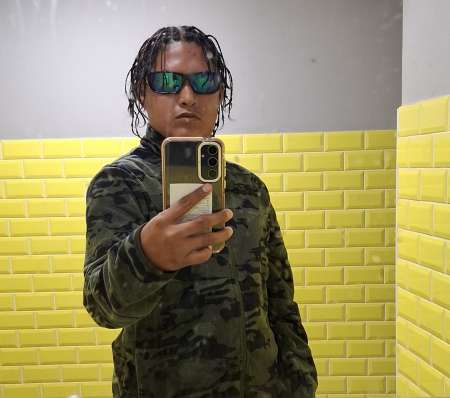 Photo ads/2630000/2630745/a2630745.jpg : Jeune homme célibataire