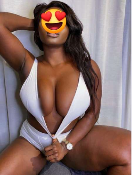 Photo ads/2632000/2632606/a2632606.jpg : Massage relaxante & Branlette espagnole