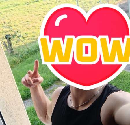 Photo ads/2633000/2633134/a2633134.jpg : M 19 , cherche femme mature