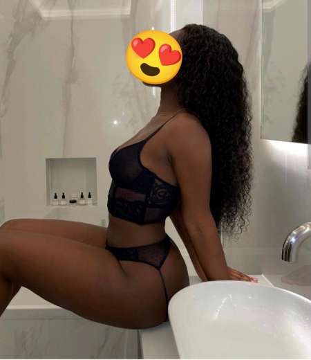 Photo ads/2633000/2633410/a2633410.jpg : Rachèlle la belle sexy