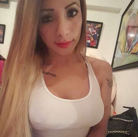 Photo ads/2633000/2633892/a2633892.jpg : zoveida bell femme espanola paris 18