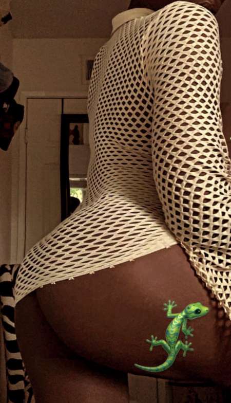 Photo ads/2636000/2636517/a2636517.jpg : Femboy Black Passif dispo