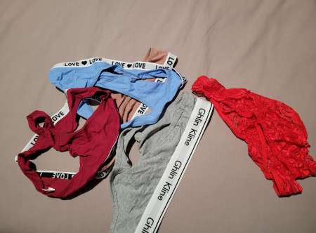 Photo ads/2637000/2637112/a2637112.jpg : String ou culotte portés