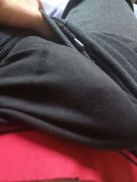 Photo ads/2641000/2641684/a2641684.jpg : Recherche une personne pour plaisir partagé