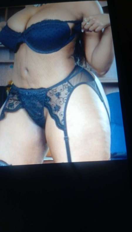 Photo ads/2643000/2643774/a2643774.jpg : Belle femme métisse very hot!