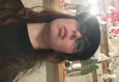 Photo ads/2644000/2644374/a2644374.jpg : CHERCHE MONEYSLAVE OU SUGAR DADDY