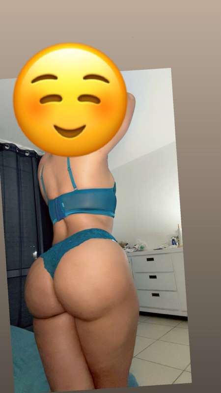 Photo ads/2645000/2645334/a2645334.jpg : Jeune fille super coquine