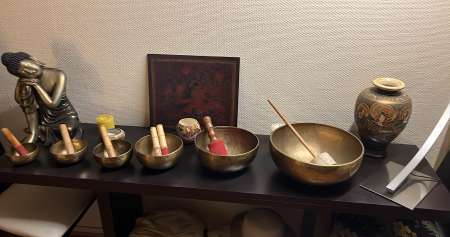 Photo ads/2645000/2645361/a2645361.jpg : Massage sonore avec des Bol Tibétains