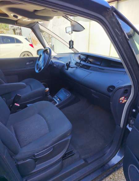 Photo ads/2647000/2647101/a2647101.jpg : Échange Renault espace 4 contre utilitaires