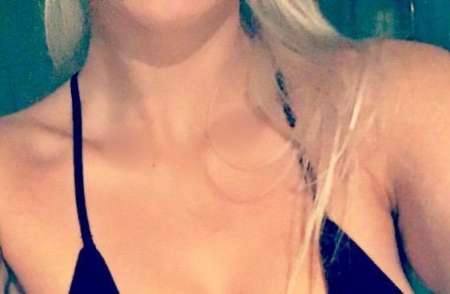 Photo ads/2647000/2647654/a2647654.jpg : Masseuse française bien être