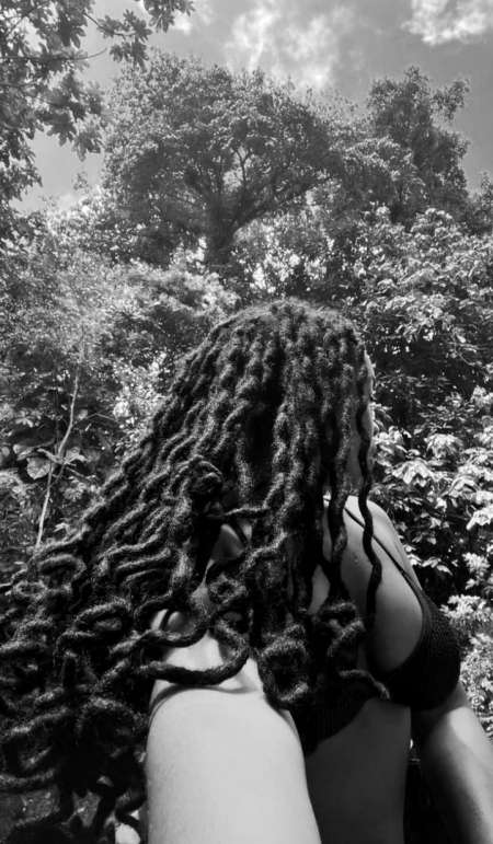 Photo ads/2649000/2649854/a2649854.jpg : Massage glamour aux huilles une parenthèse