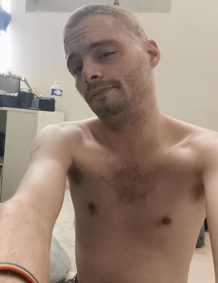 Photo ads/2650000/2650841/a2650841.jpg : Rencontres Virtuelles : Cam & Photos (Caen)