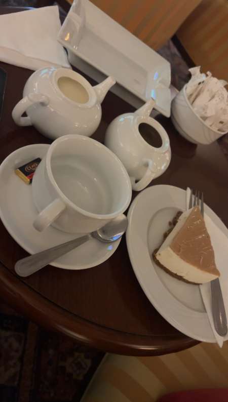 Photo ads/2652000/2652469/a2652469.jpg : femme à Oran.