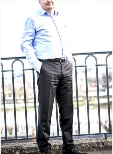 Photo ads/2653000/2653486/a2653486.jpg : Recherche bouche accueillante