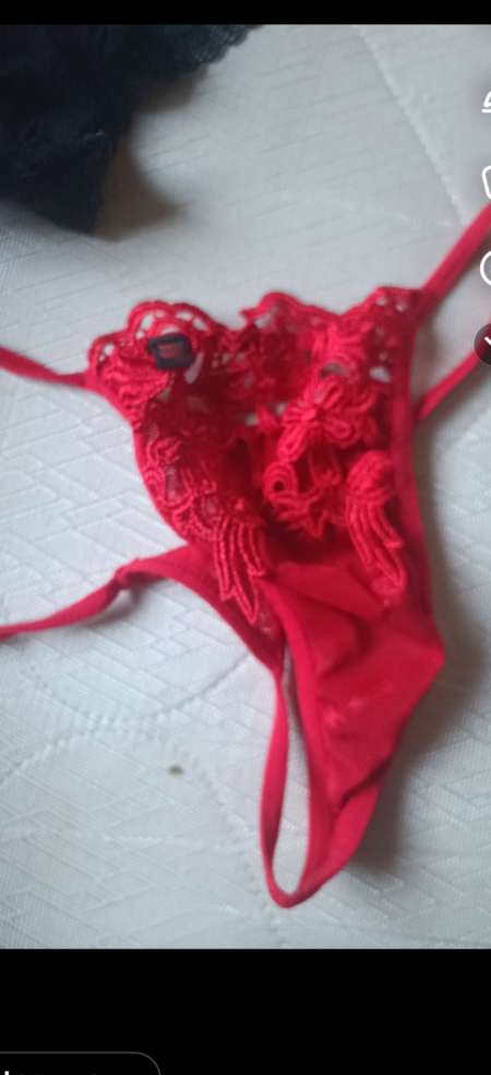 Photo ads/2656000/2656338/a2656338.jpg : Pour amateur de lingerie