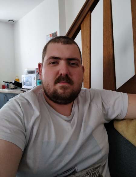 Photo ads/2657000/2657022/a2657022.jpg : Recherche(s) un(s) trans ou plus