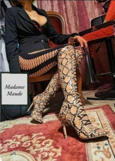 Photo ads/2657000/2657582/a2657582.jpg : Soumission phallique AVEC feminisation