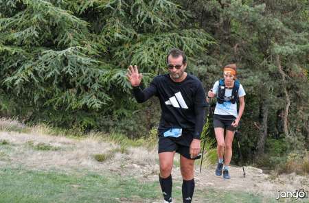 Photo ads/2658000/2658072/a2658072.png : Cherche accompagnatrice week end juin