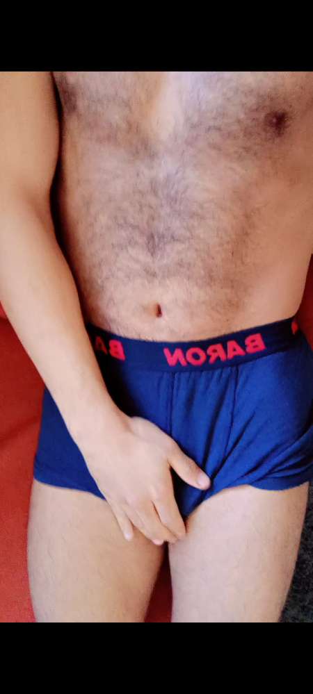 Photo ads/2659000/2659904/a2659904.png : Un jeune homme sympathique