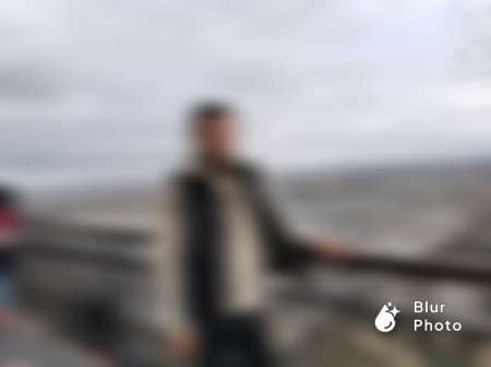 Photo ads/2660000/2660948/a2660948.jpg : Cherche complicité  et plus si affinités