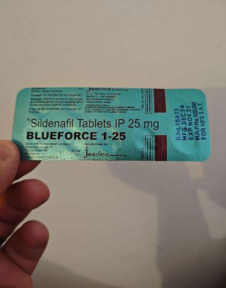 Photo ads/2661000/2661138/a2661138.jpg : Remède pour bander dur