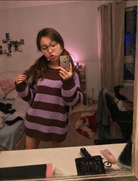 Photo ads/2661000/2661666/a2661666.jpg : Besoin de queue pour m'aider